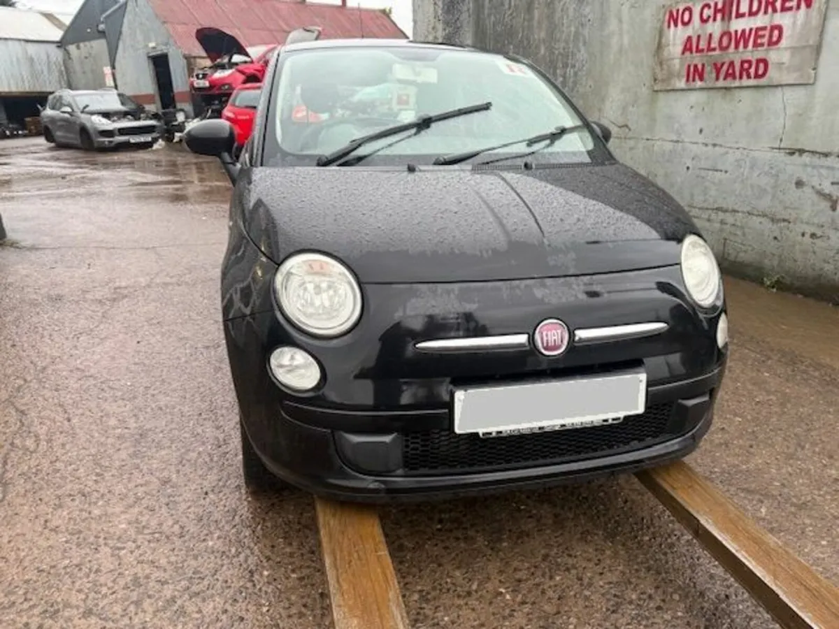 2009 FIAT 500 1.3L-P - Image 1