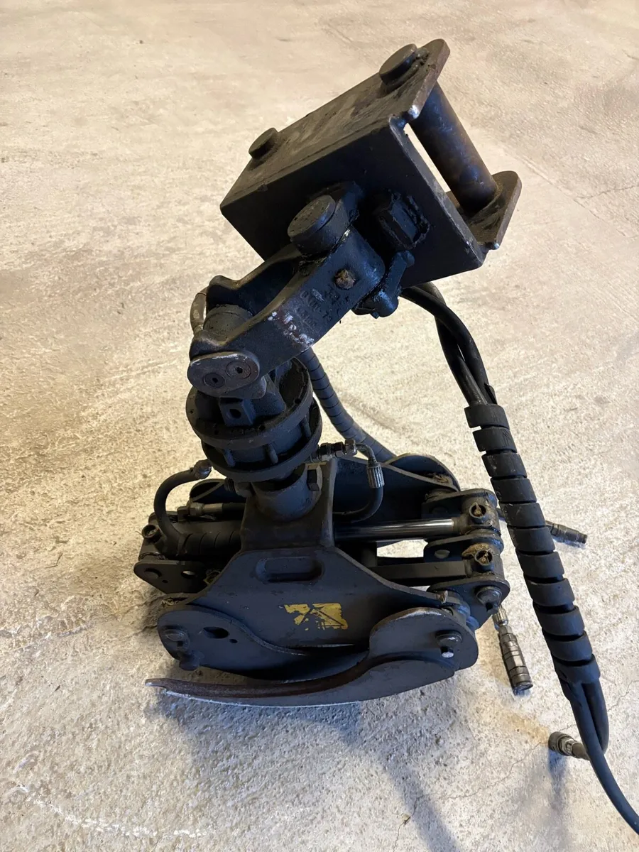 Rotating log grapple - Image 2