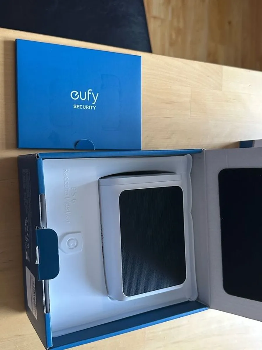 Eufy Security Cameras Solo Panel S40 - Image 3