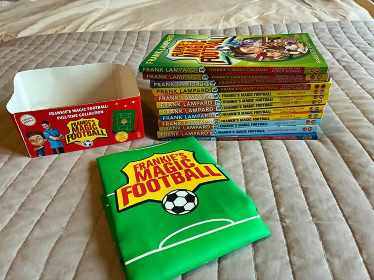 Kids Books - Frankies Magic Football-Frank Lampard - Image 3