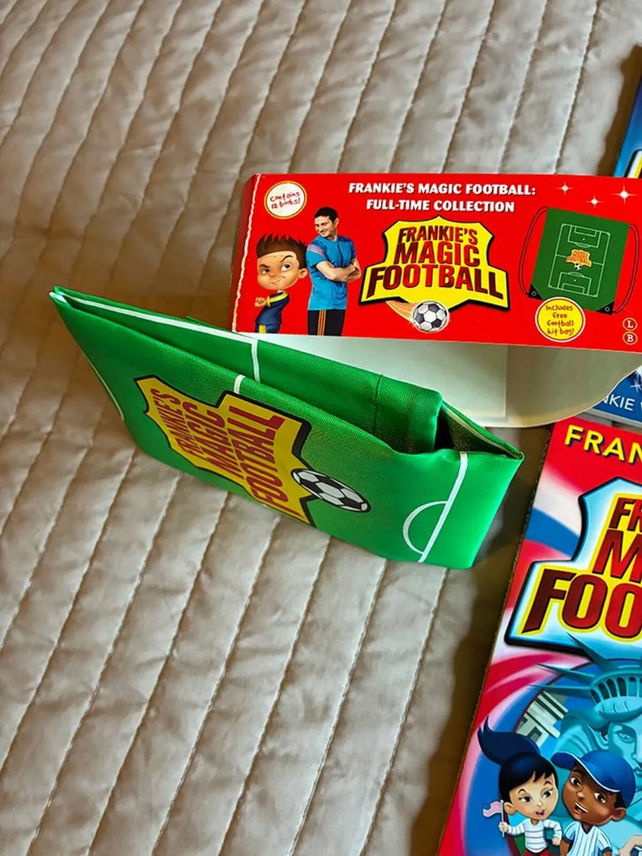 Kids Books - Frankies Magic Football-Frank Lampard - Image 4