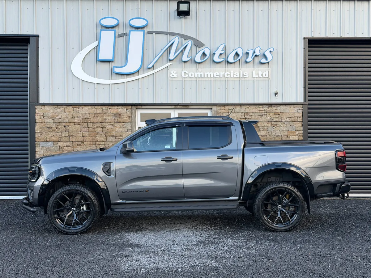FORD RANGER 2 LITRE BI-TURBO WILDTRAK X 205BHP - Image 4