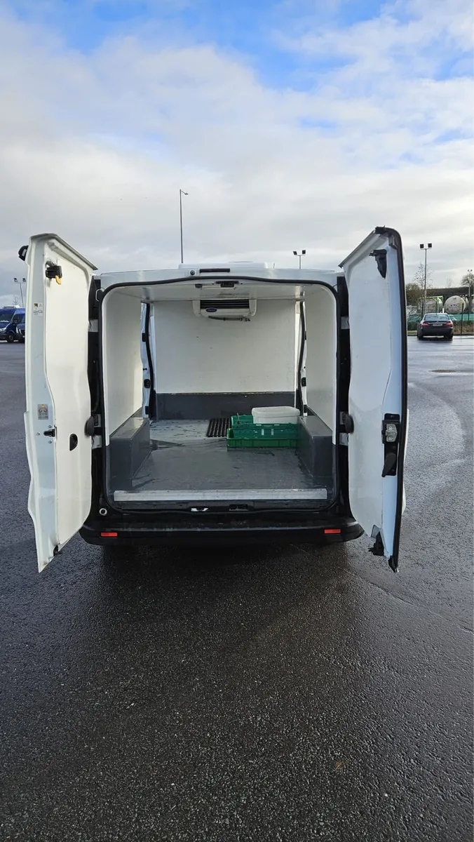 Fridge van - Image 4