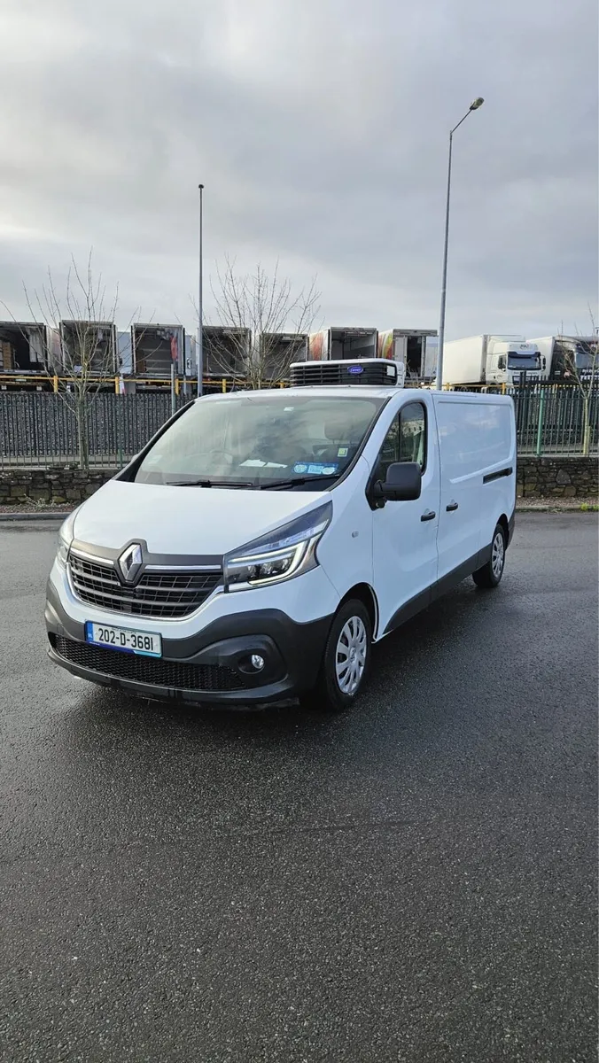 Fridge van - Image 1