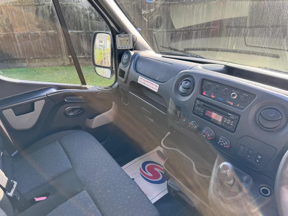 2018 Vauxhall Movano Dropside Van - Image 2