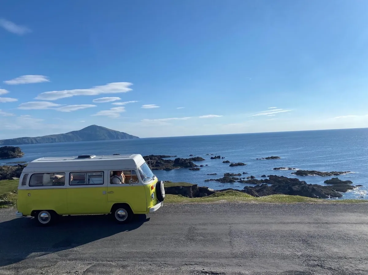 1979 Volkswagen T2 Devon Moonraker campervan - Image 2