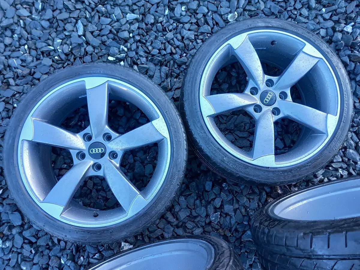 18inch 5x112 Audi TTRS alloys immaculate condition - Image 2