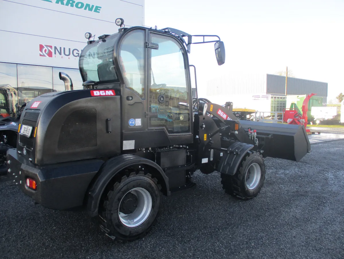 DGM 916PRO Loader, yard loader - Image 4