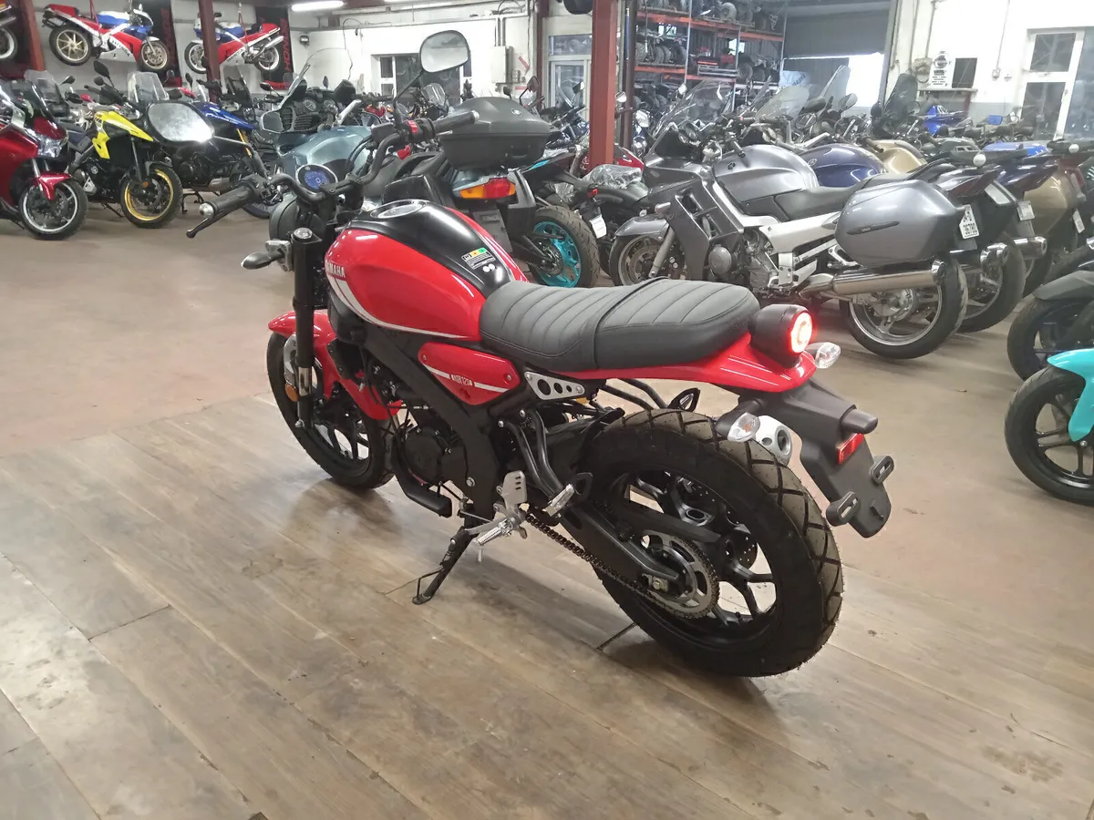 Yamaha XSR125 Brand New - Image 3
