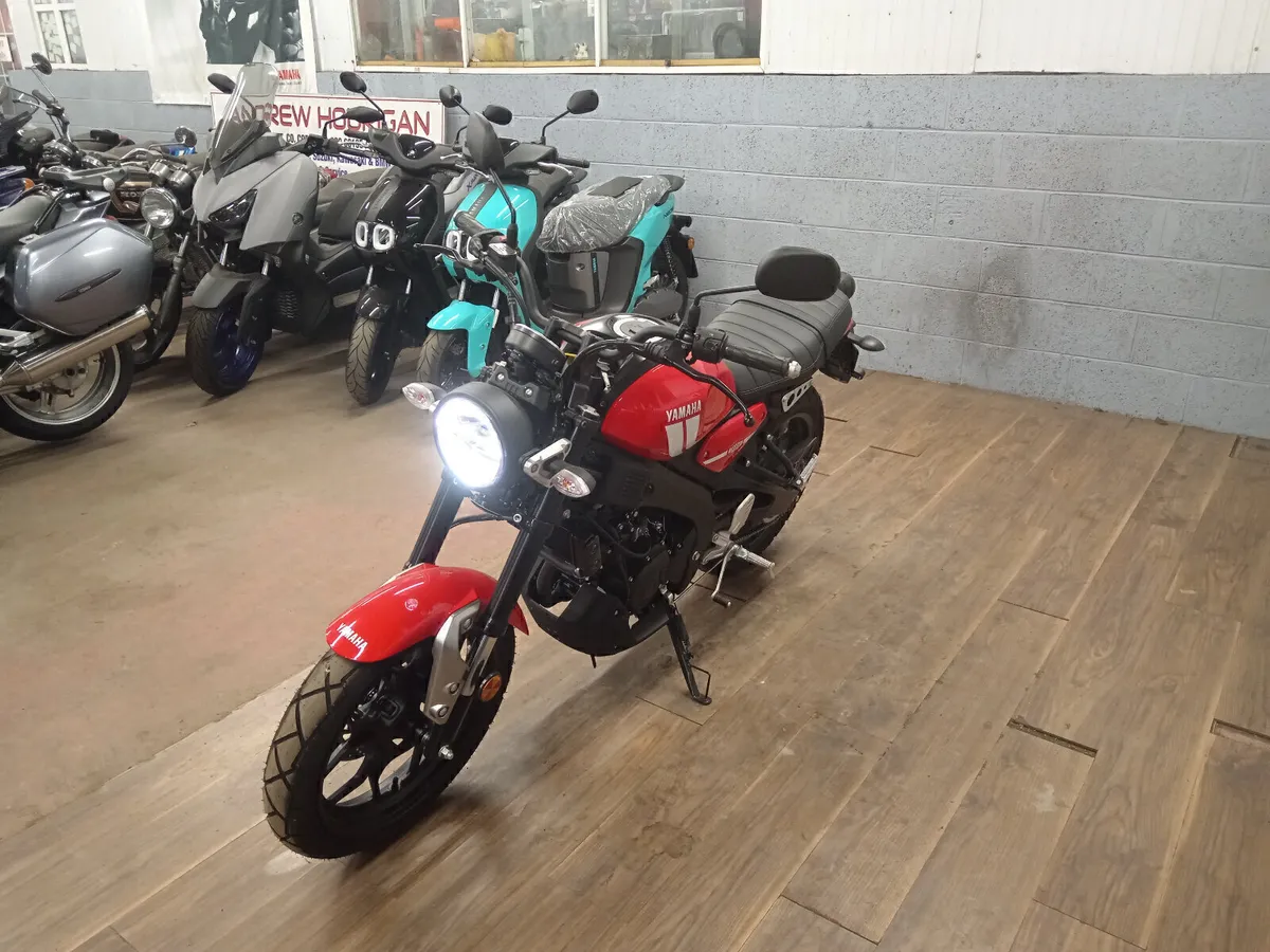 Yamaha XSR125 Brand New - Image 4
