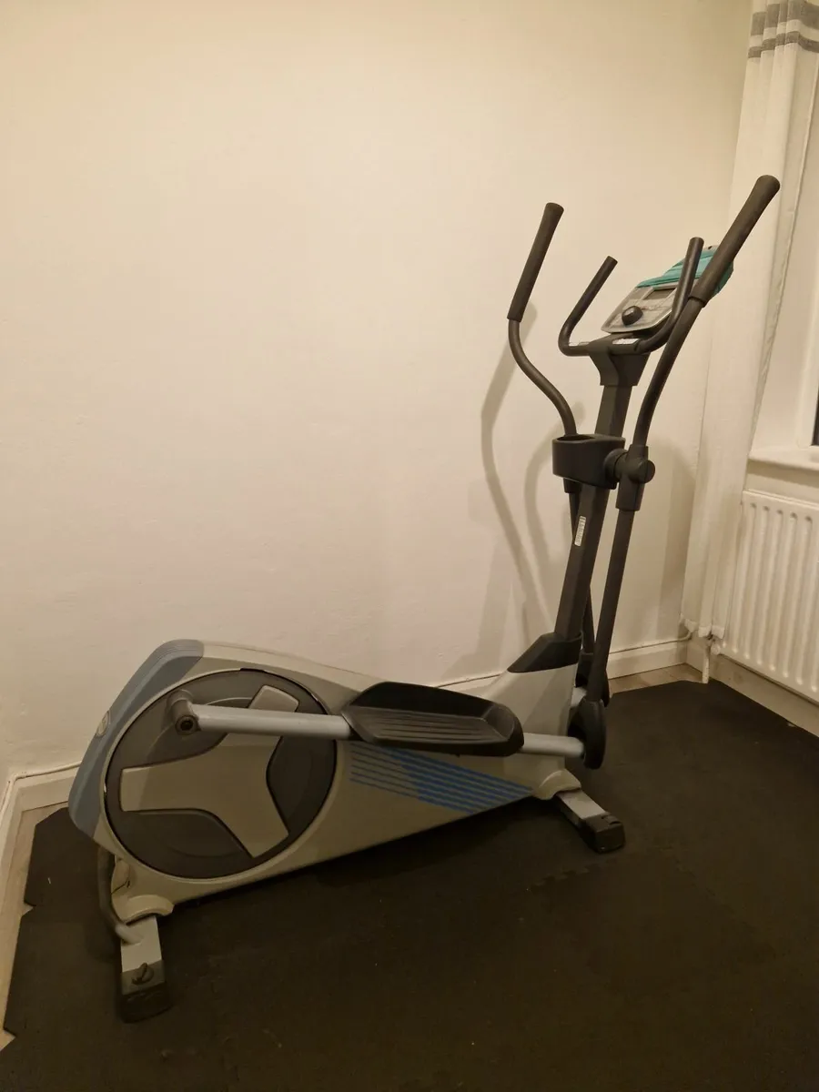 Nordic track cross trainer - Image 2
