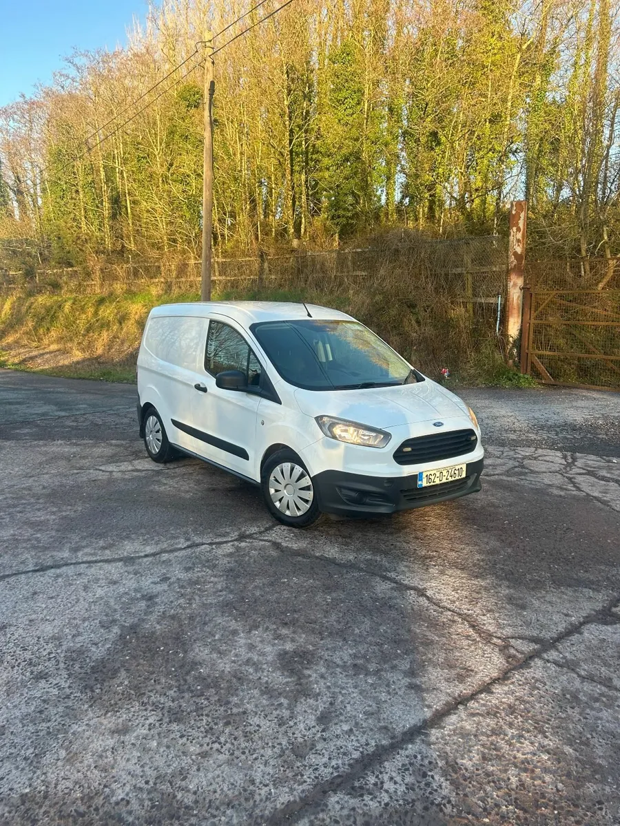 Ford Transit Courier 2016 - Image 1
