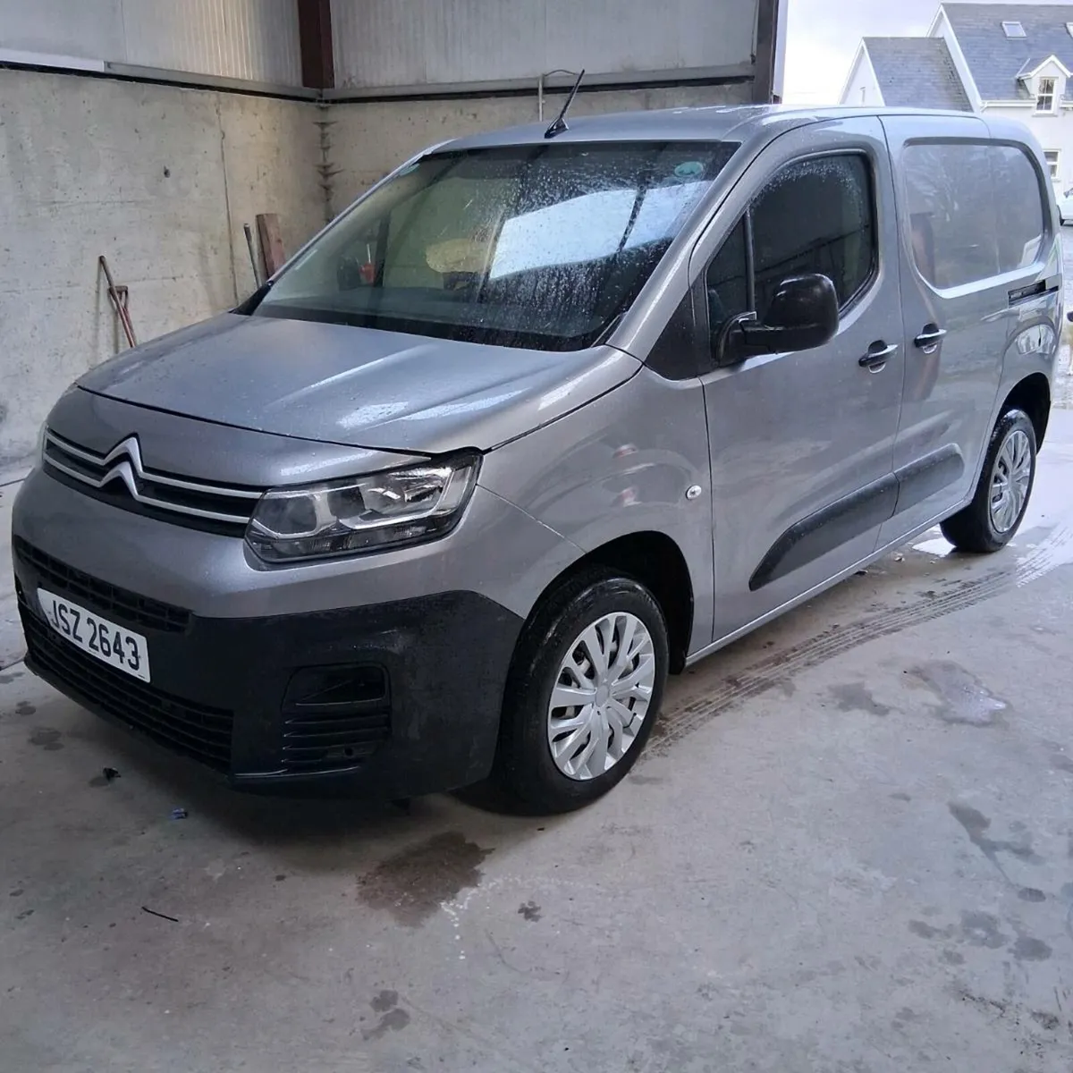 2023 citroen berlingo enterprise 45kmiles - Image 2