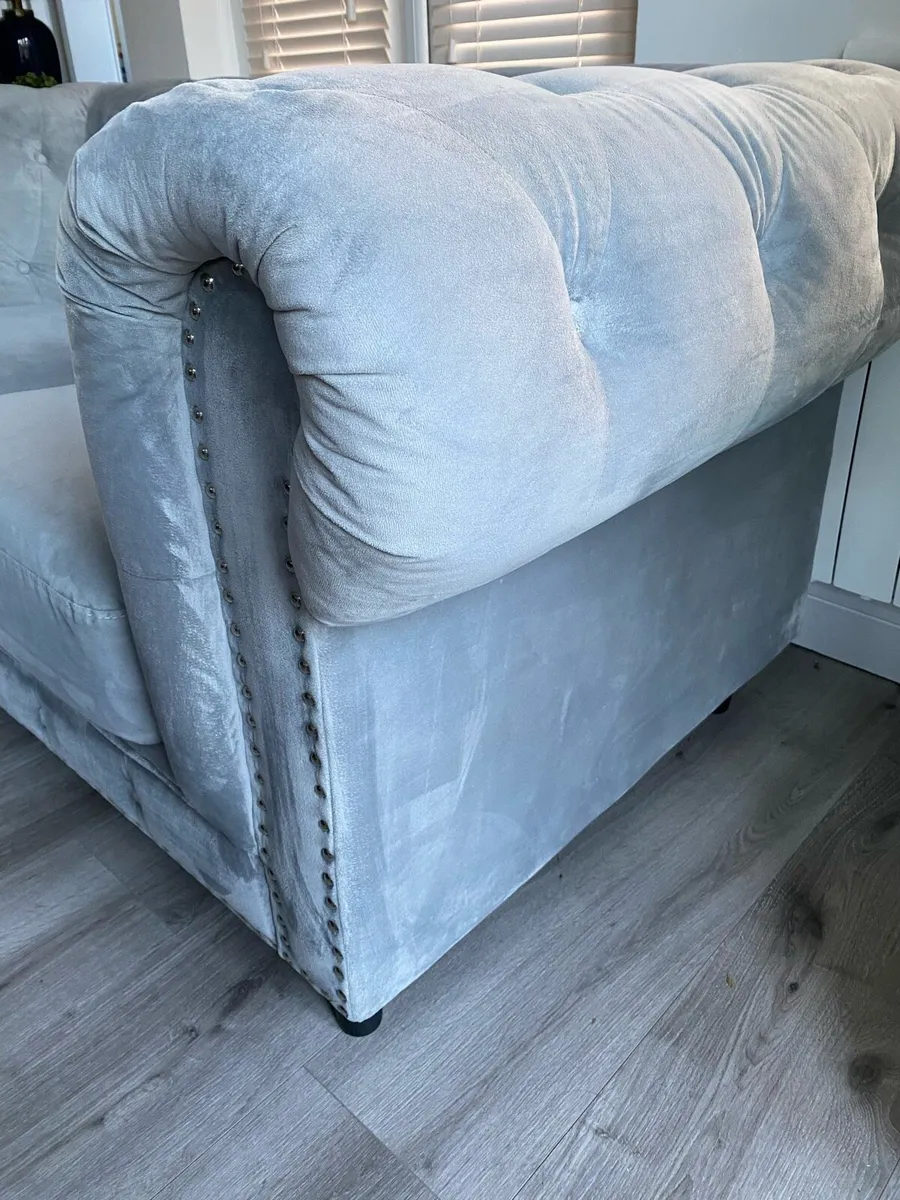 Lovely Two seater sofa - Image 4