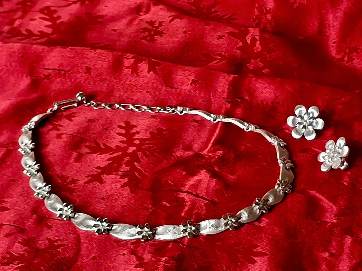 Signed Trifari Necklace & Clip-On Earrings ... - Image 2