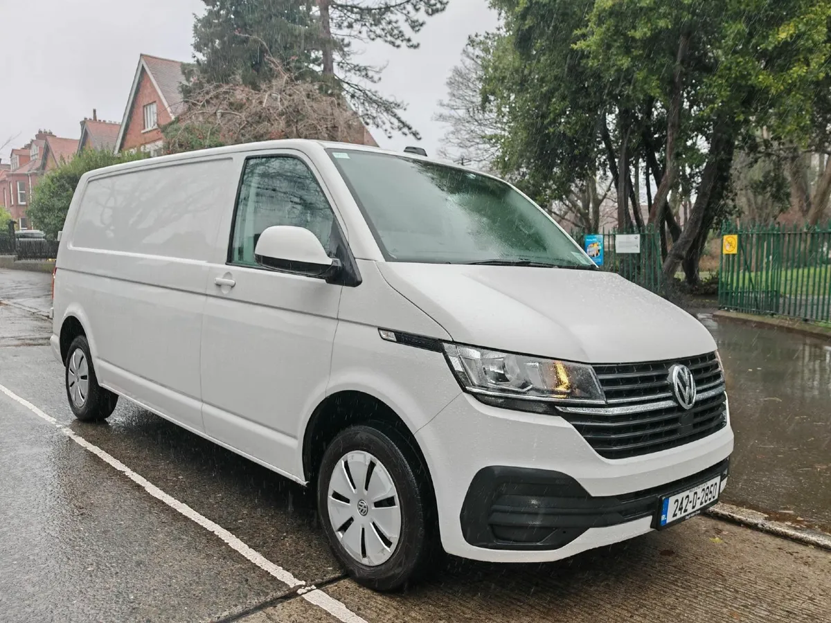 Volkswagen Transporter 2024 - Image 1