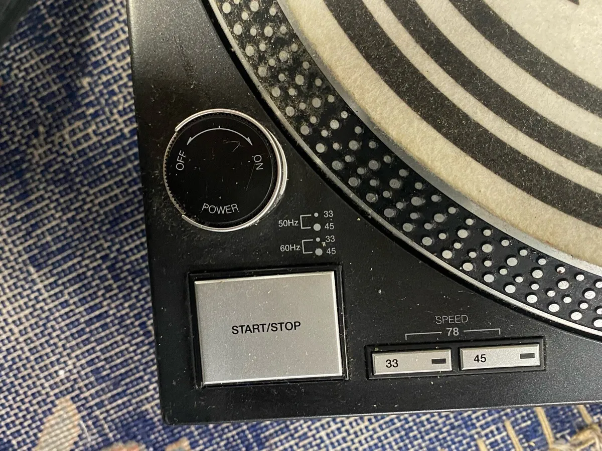 Reloop Turbtable - Image 4