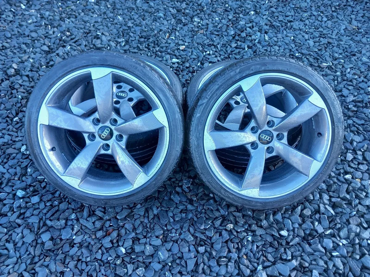 18inch 5x112 Audi TTRS alloys immaculate condition - Image 1