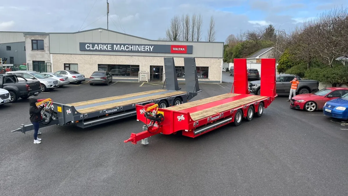 🚜Redrock 24T Tri-Axle Low Loaders – Just Landed - Image 2