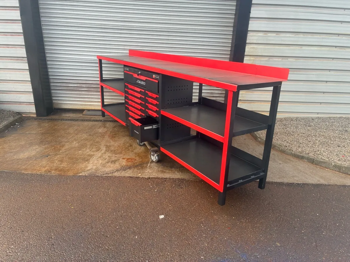 GARAGE WORK BENCH - Image 3