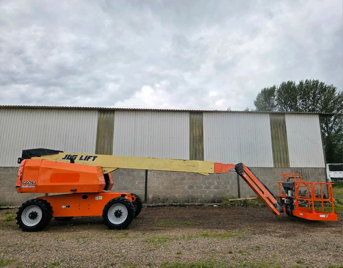 JLG 660SJ Telescopic Boom Lift 660 Manlift Genie - Image 4