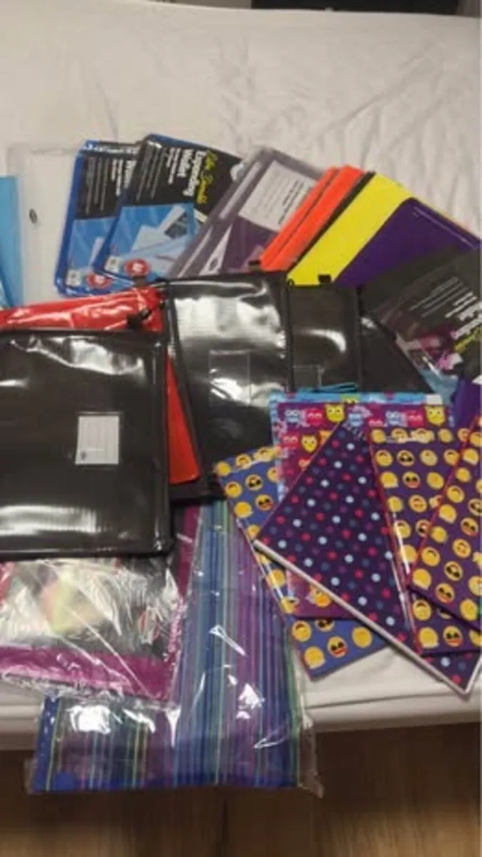 School/University  Stationery Bundle - Image 4