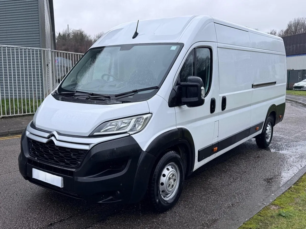 2023 Citroen Relay High Roof Panel Van - Image 2
