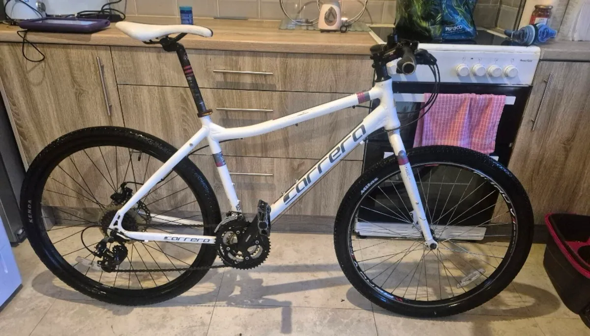 ADULTS CARRERA SUBWAY BIKE 20"FRAME FANTASTIC COND - Image 2