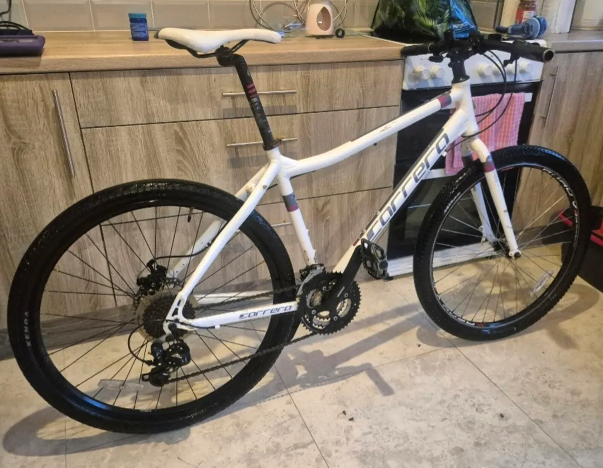 ADULTS CARRERA SUBWAY BIKE 20"FRAME FANTASTIC COND - Image 4