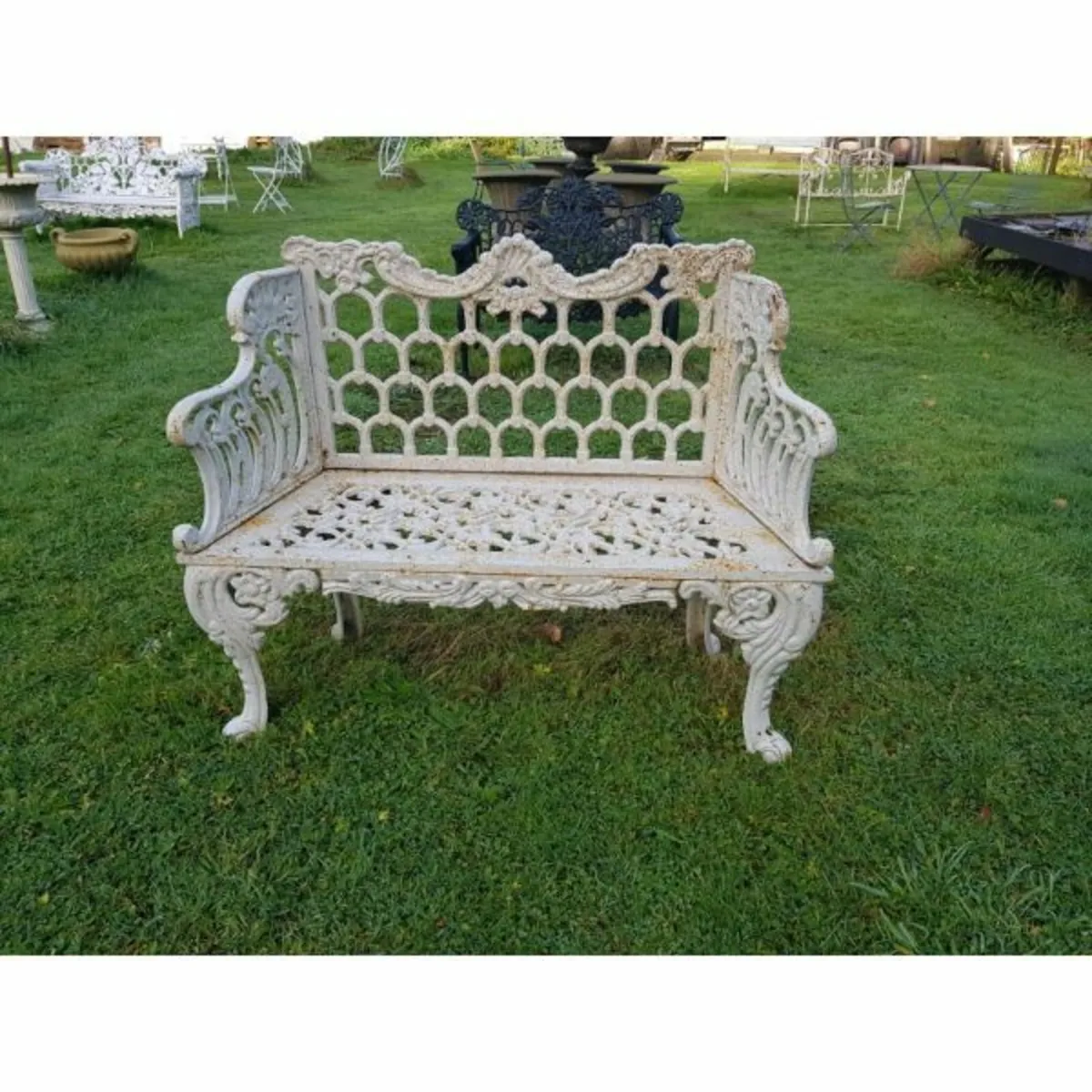 Bench – Cast Iron Horse Shoe – Medium – D542 - Image 2