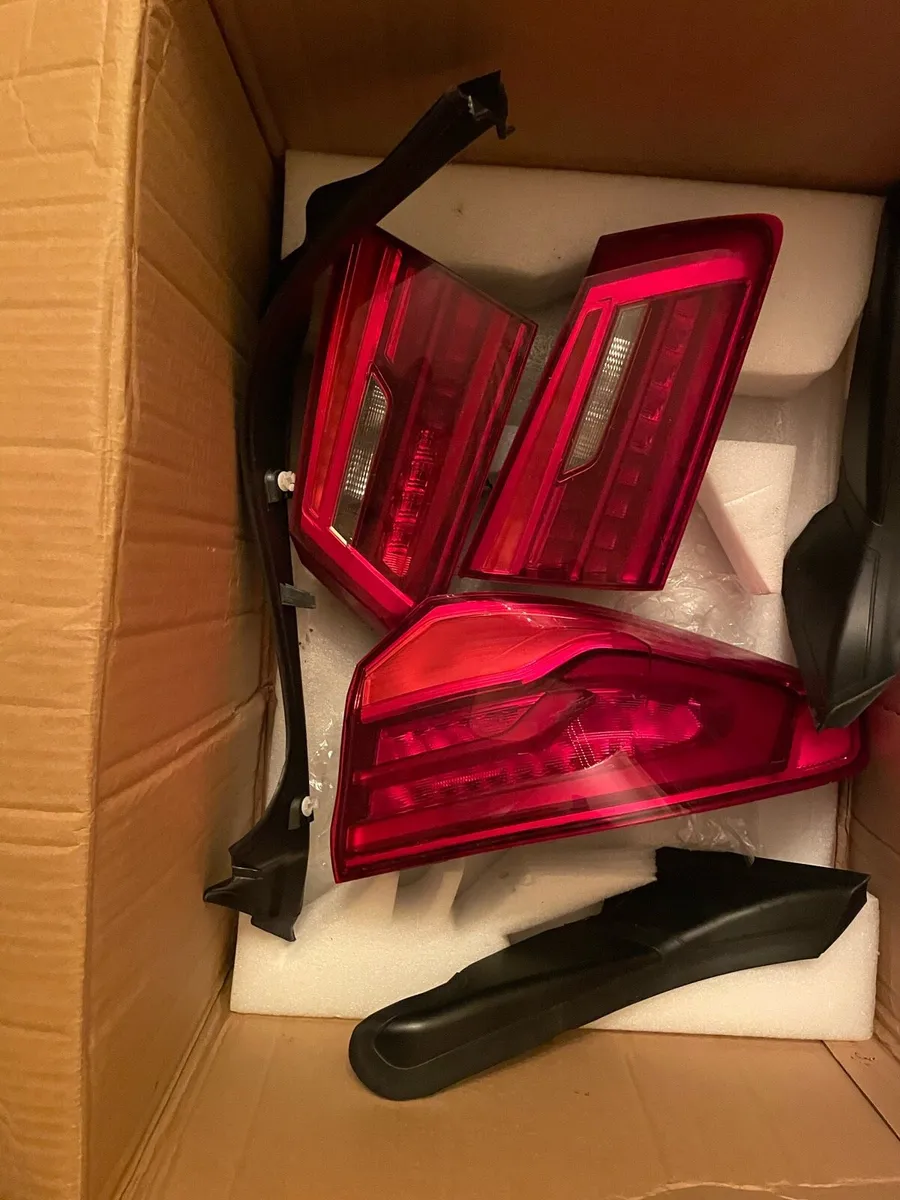BMW G30 rear lights OEM - Image 1