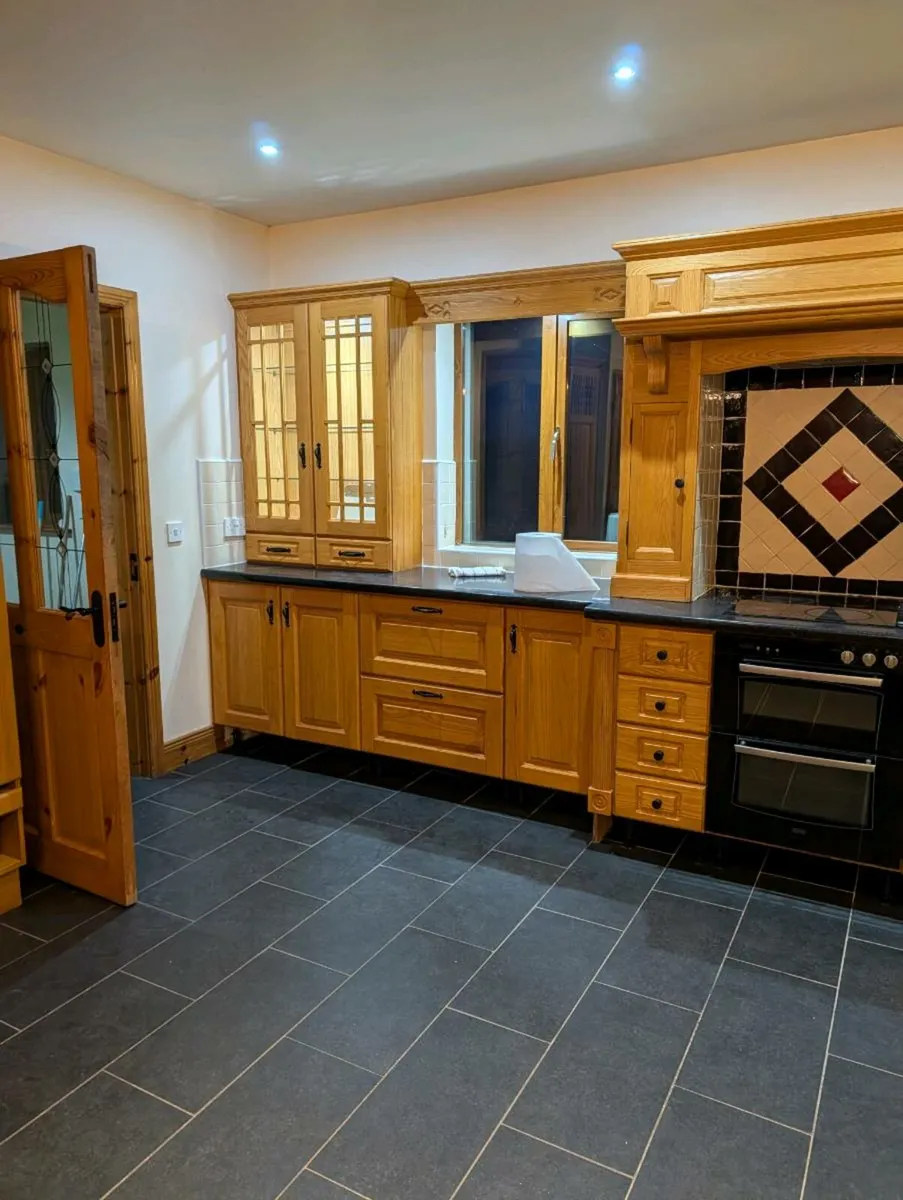 Solid Oak Kitchen - Image 3