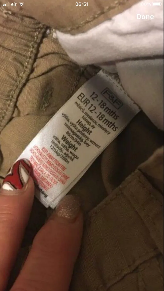 Boys trousers 12/18 mths €3 - Image 3