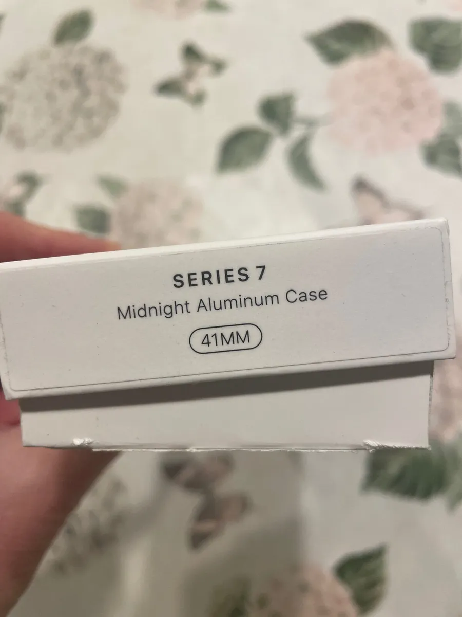 Apple Watch series 7 - Image 2