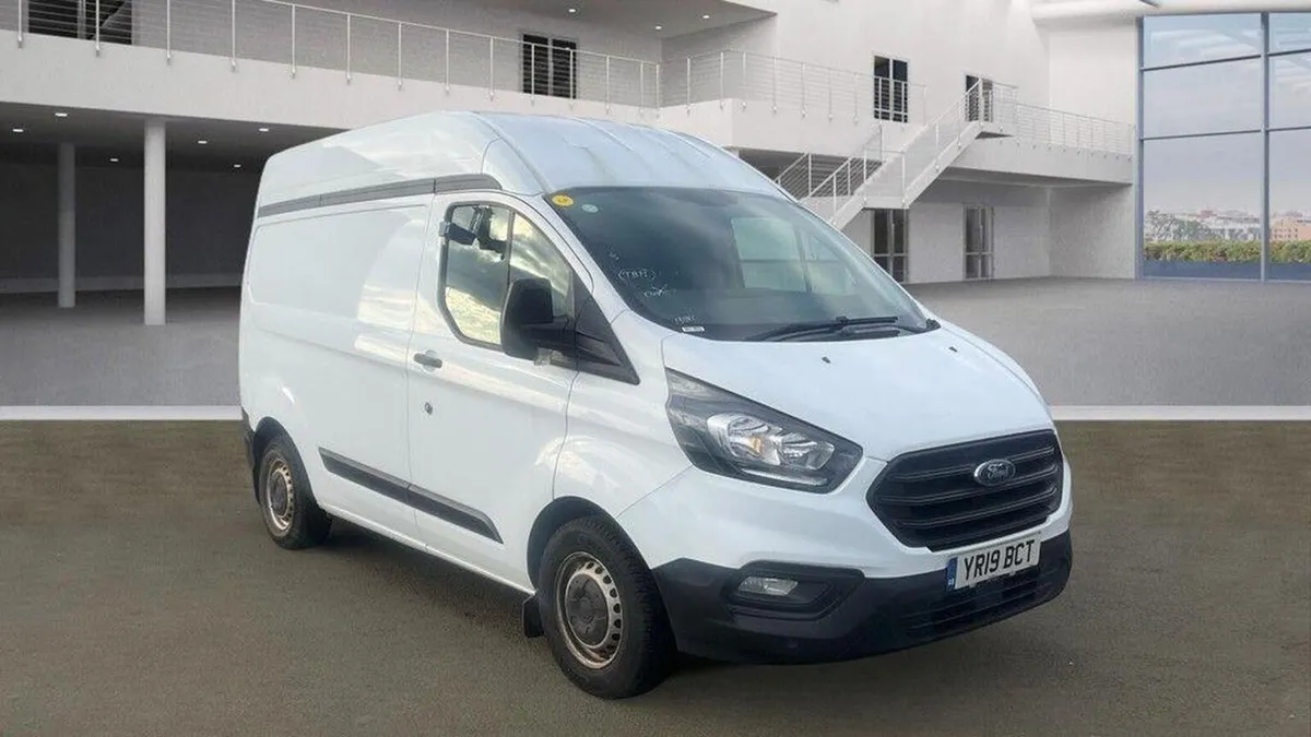 2019 Ford Transit Custom High Roof Panel Van - Image 3