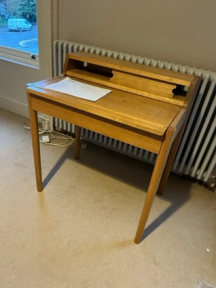 made.com desk - fair condition - Image 1