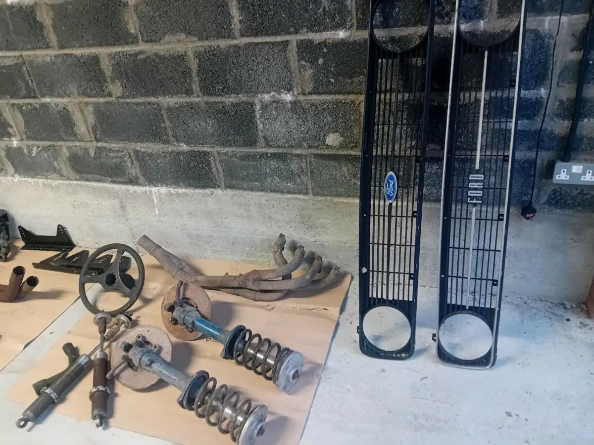 Mk2Garage Clearout - Image 1