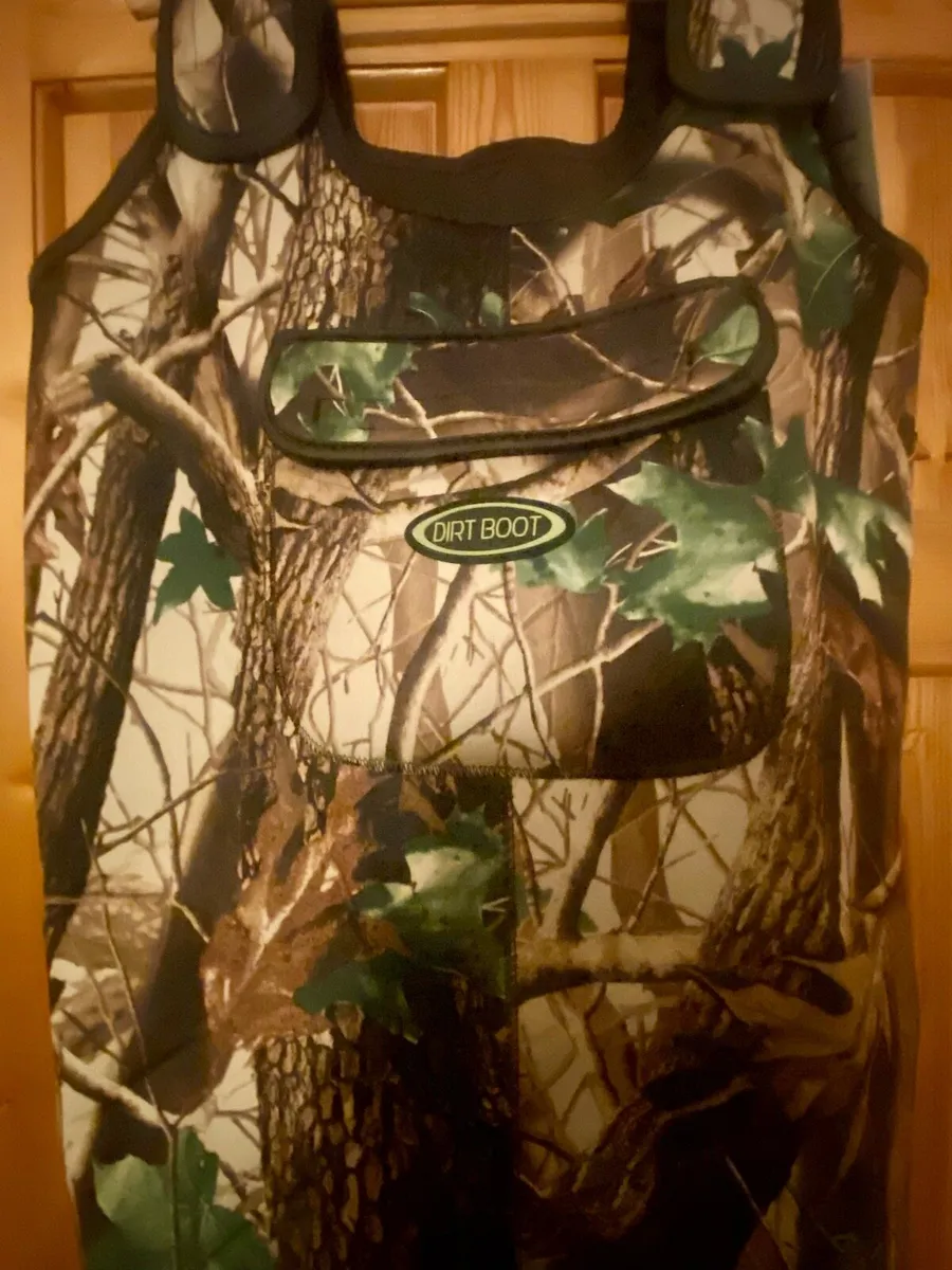 (NEW) Camouflage Neoprene chest waders - Image 2