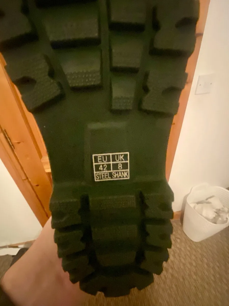 (NEW) Camouflage Neoprene chest waders - Image 3