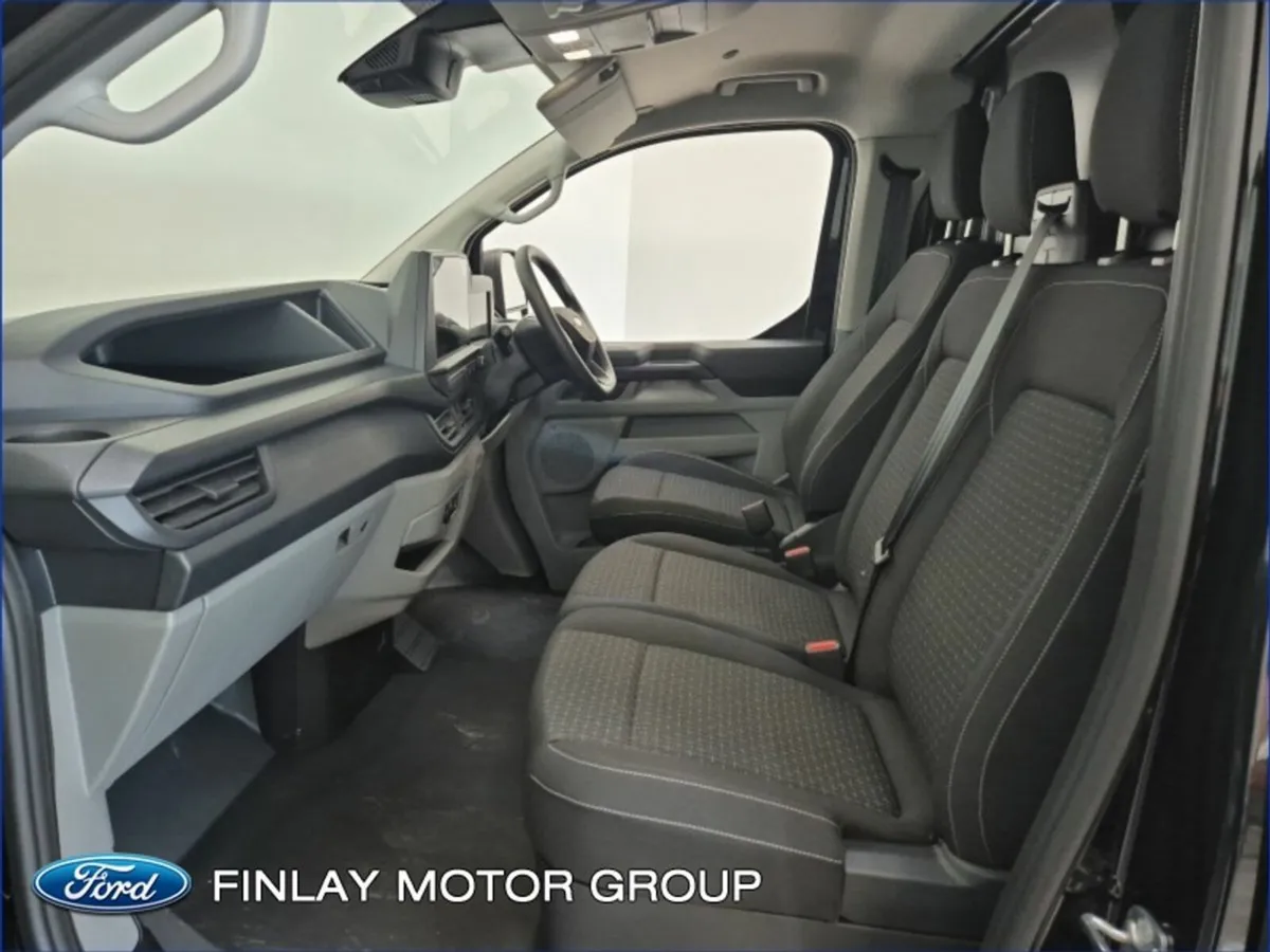 Ford Transit Custom 2.5 Petrol PHEV Trend SWB - Image 4