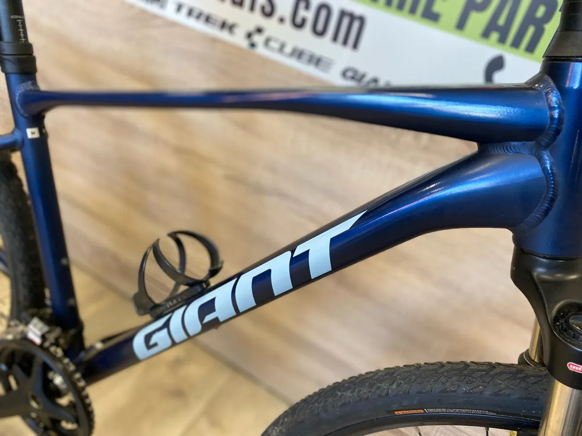 Giant roam 1 (like new) - Image 2