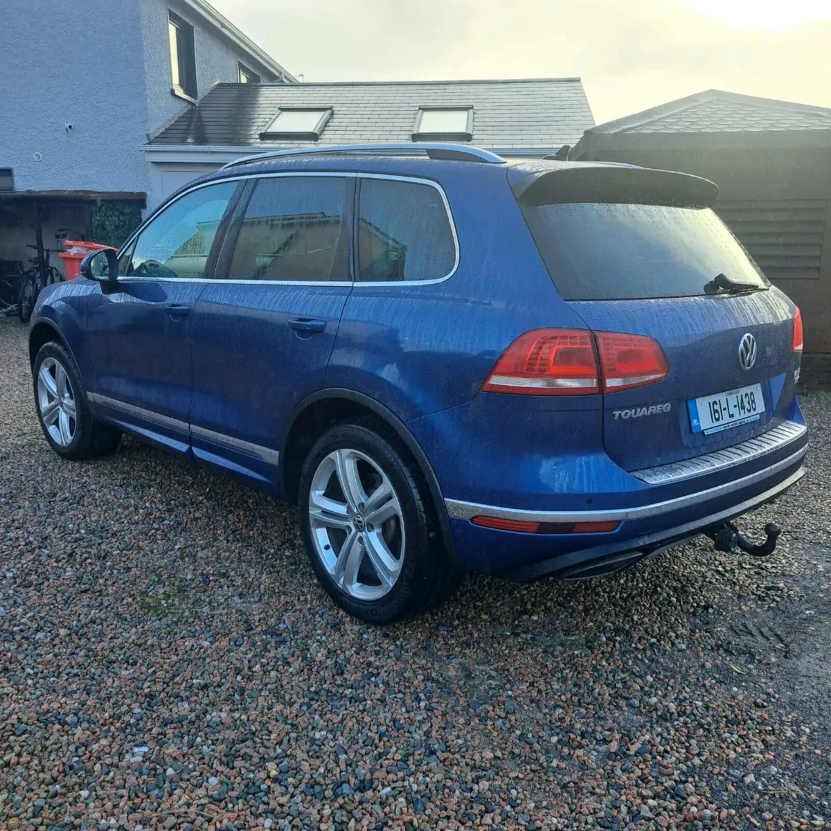 Volkswagen Touareg R-Line 3.0  V6 - Image 3