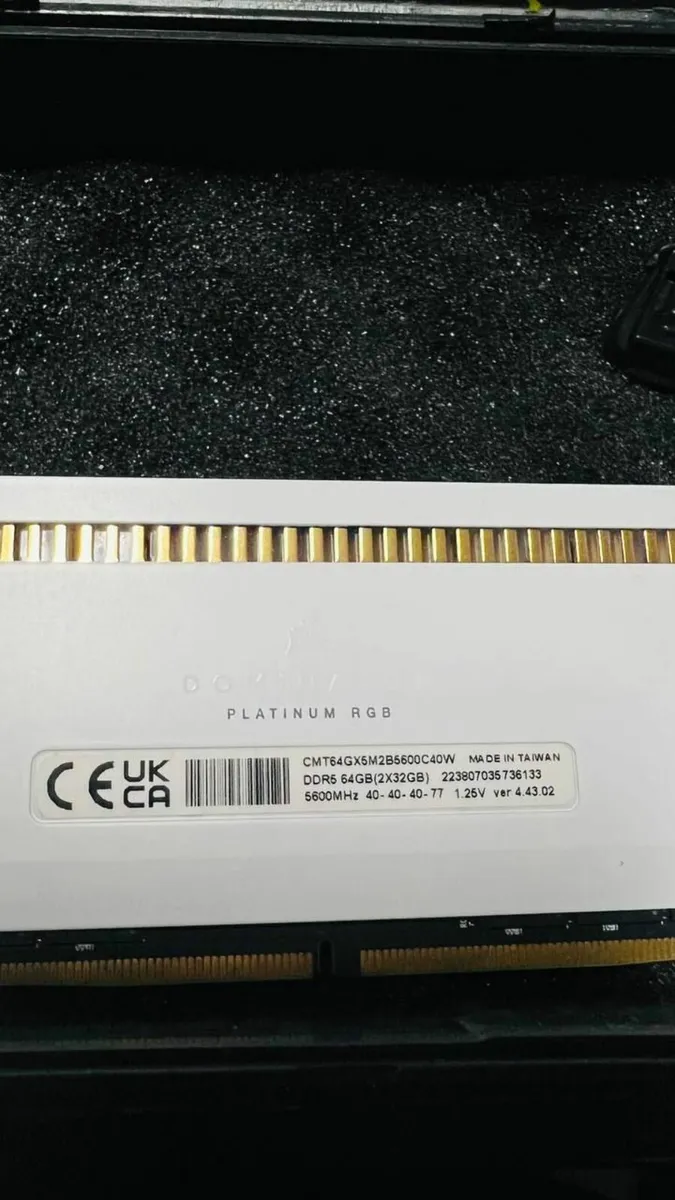 DDR 5 Corsair Dominator Platinum RGB 64 GB - Image 1