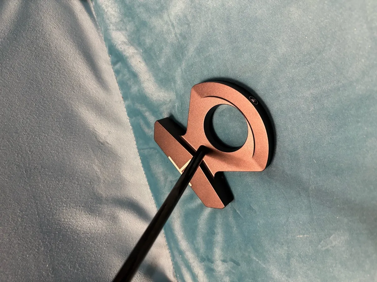 Lab DF3 golf putter - Image 1
