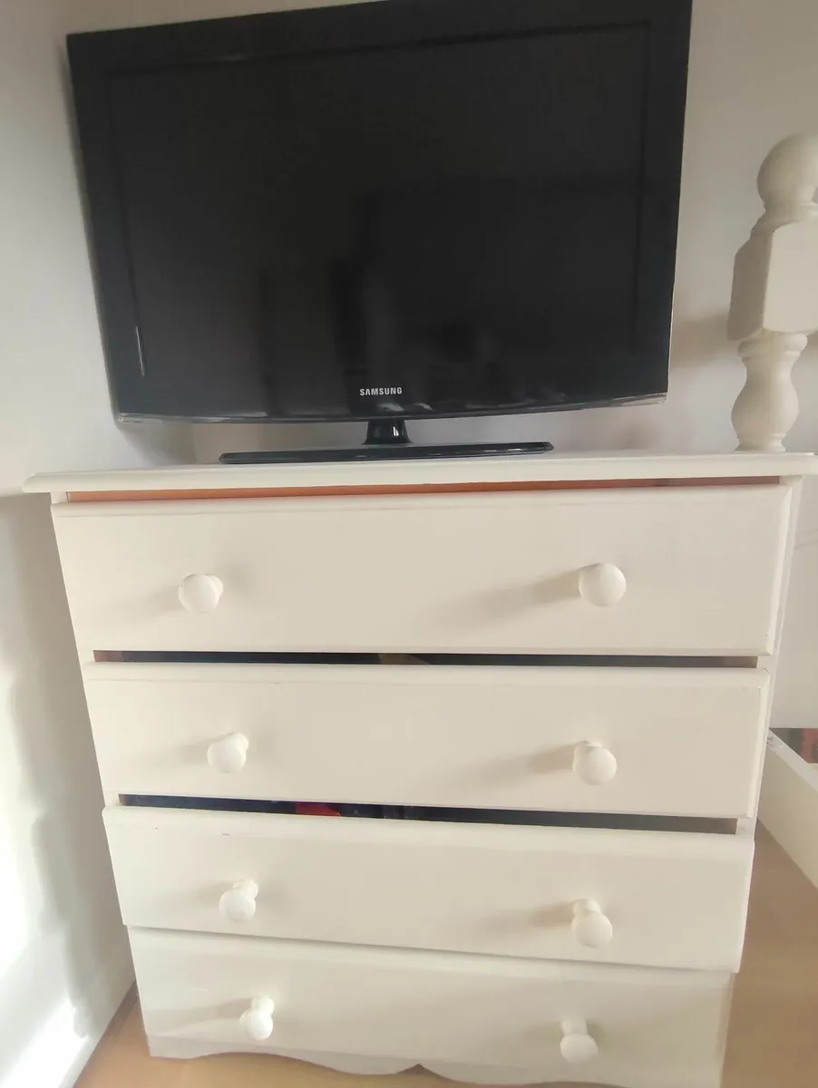 Solid Pine Bed Frame and bedroom furniture - Image 3