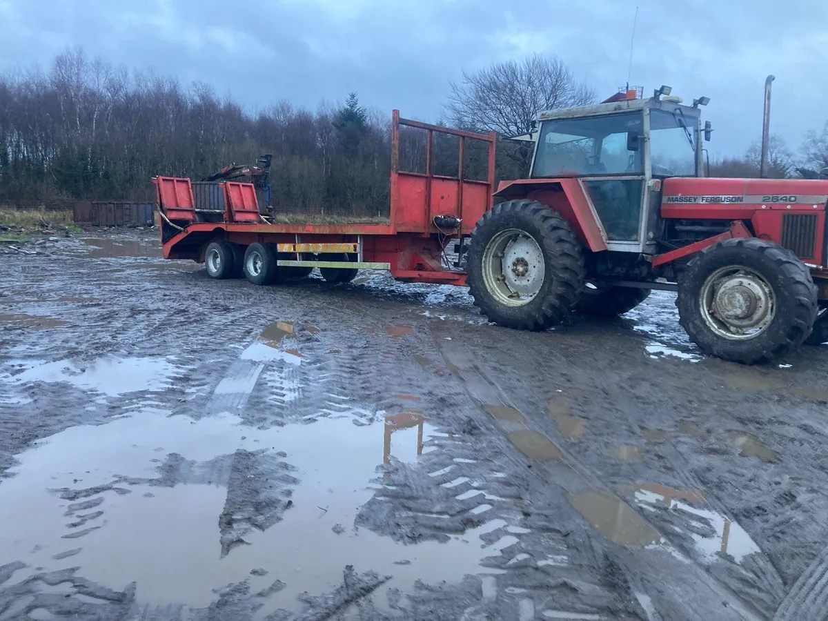 Low loader - Image 1