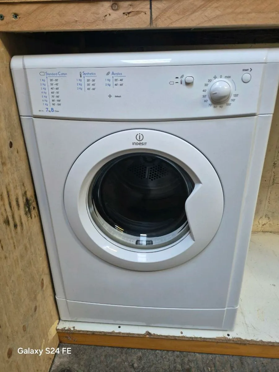 Indesit Vented Tumble Dryer - Image 2
