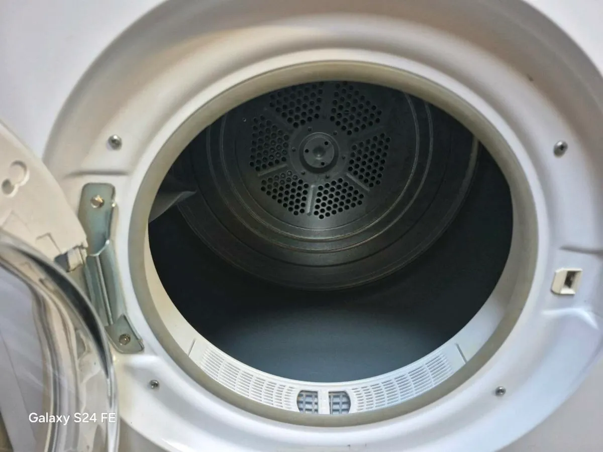 Indesit Vented Tumble Dryer - Image 4