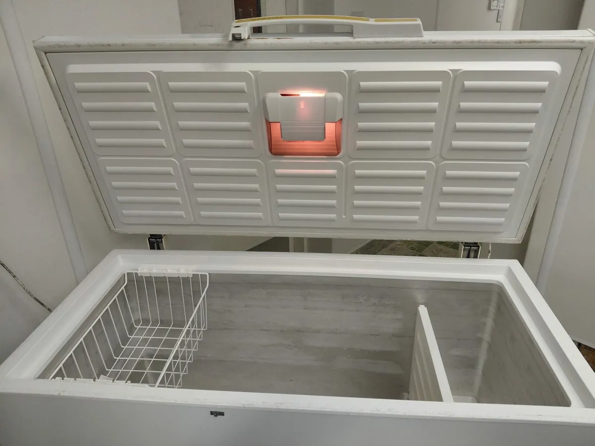Chest freezer - Image 1