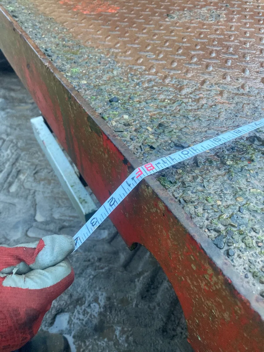 Low loader - Image 4